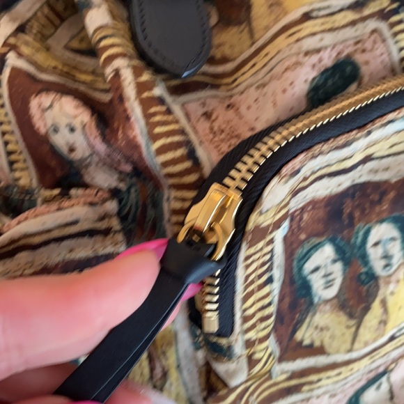 Burberry Unique Backpack 🎒Brand New - Picture 8 of 17